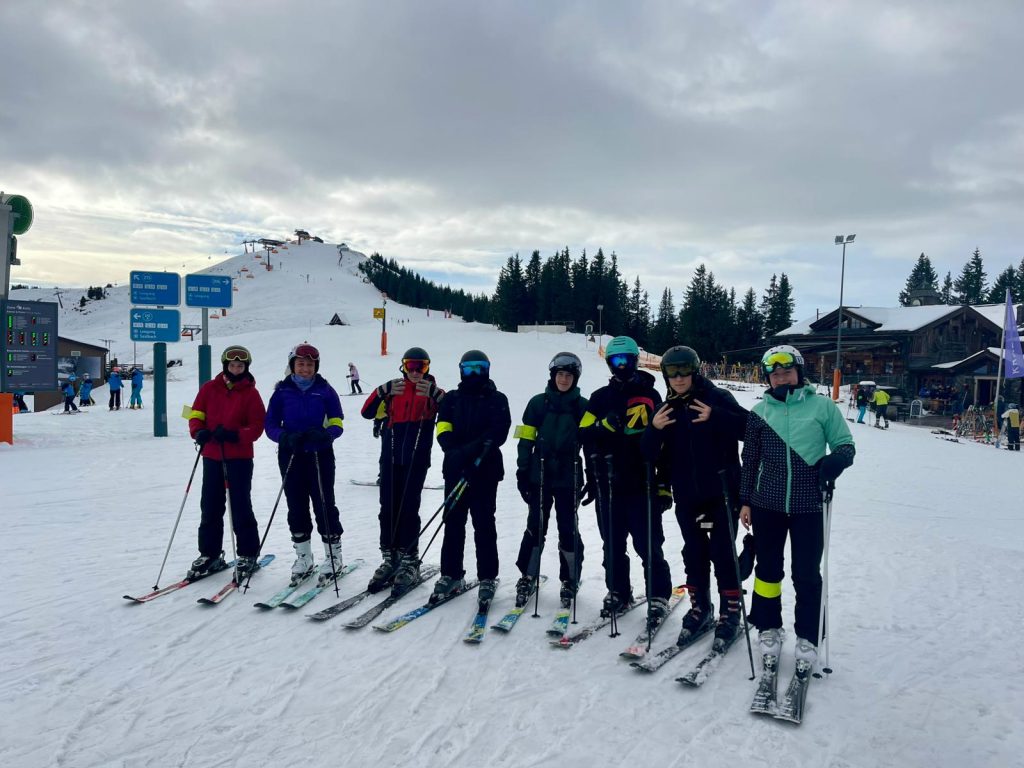 Lyžařské zájezdy | Střední průmyslová škola a Vyšší odborná škola Kladno.
