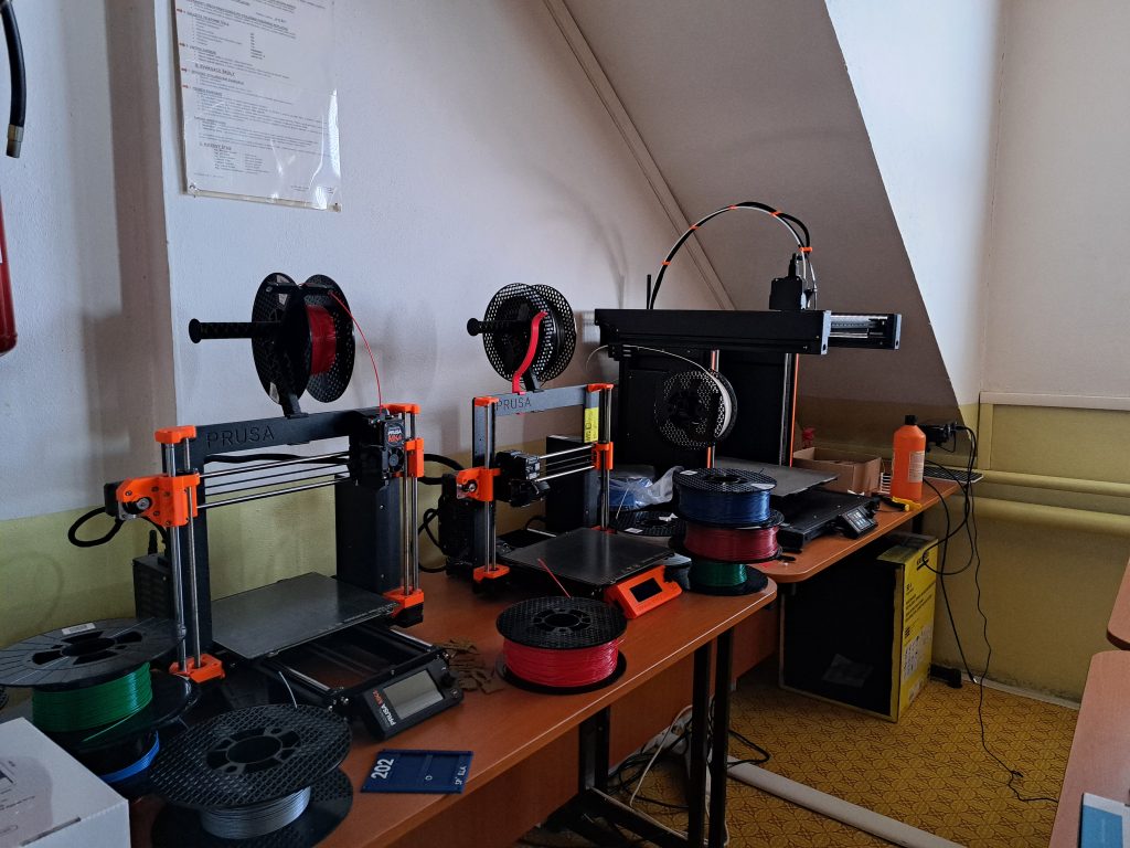 Vybavení školy | Střední průmyslová škola a Vyšší odborná škola Kladno.